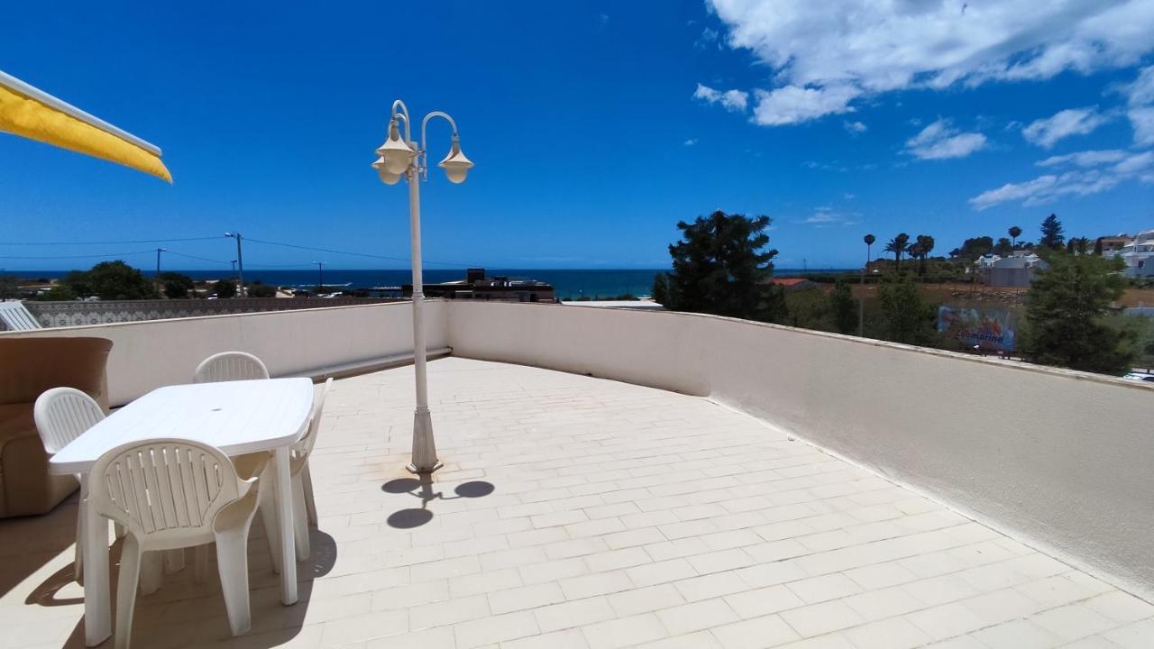 1 Torre Sol 2 - Casas & Papeis Lägenhet Armação de Pêra Exteriör bild
