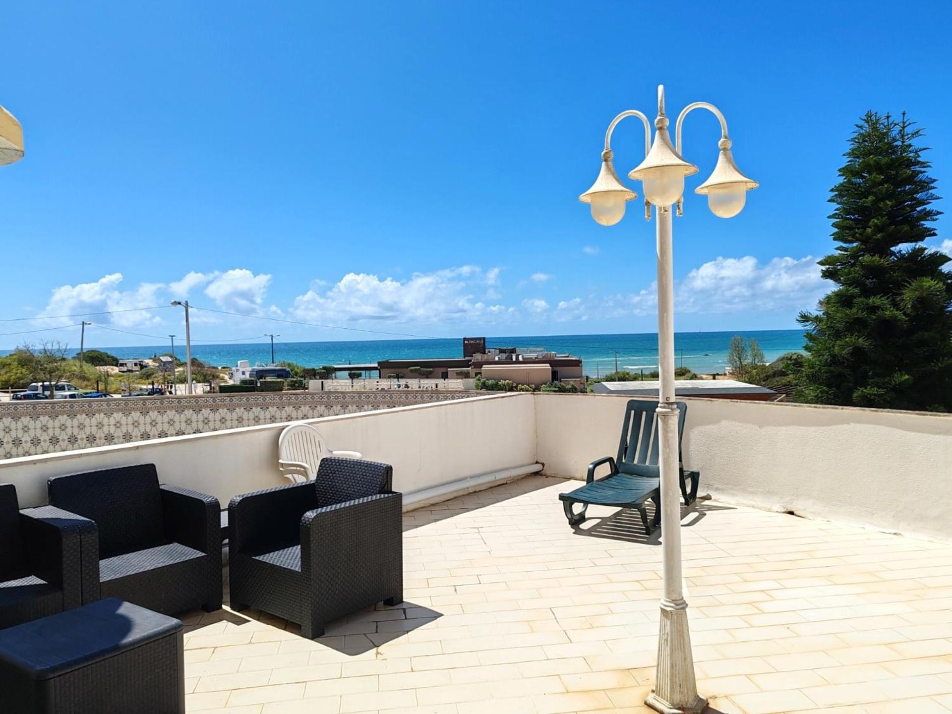1 Torre Sol 2 - Casas & Papeis Lägenhet Armação de Pêra Exteriör bild